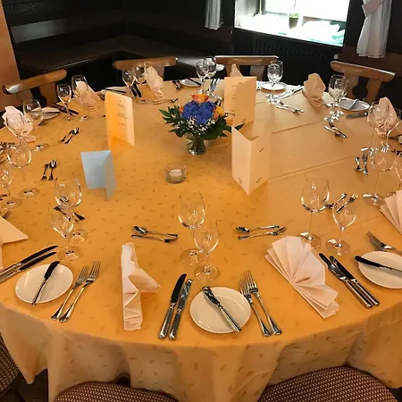 Hotel Zum Hirsch - Restaurant Weier